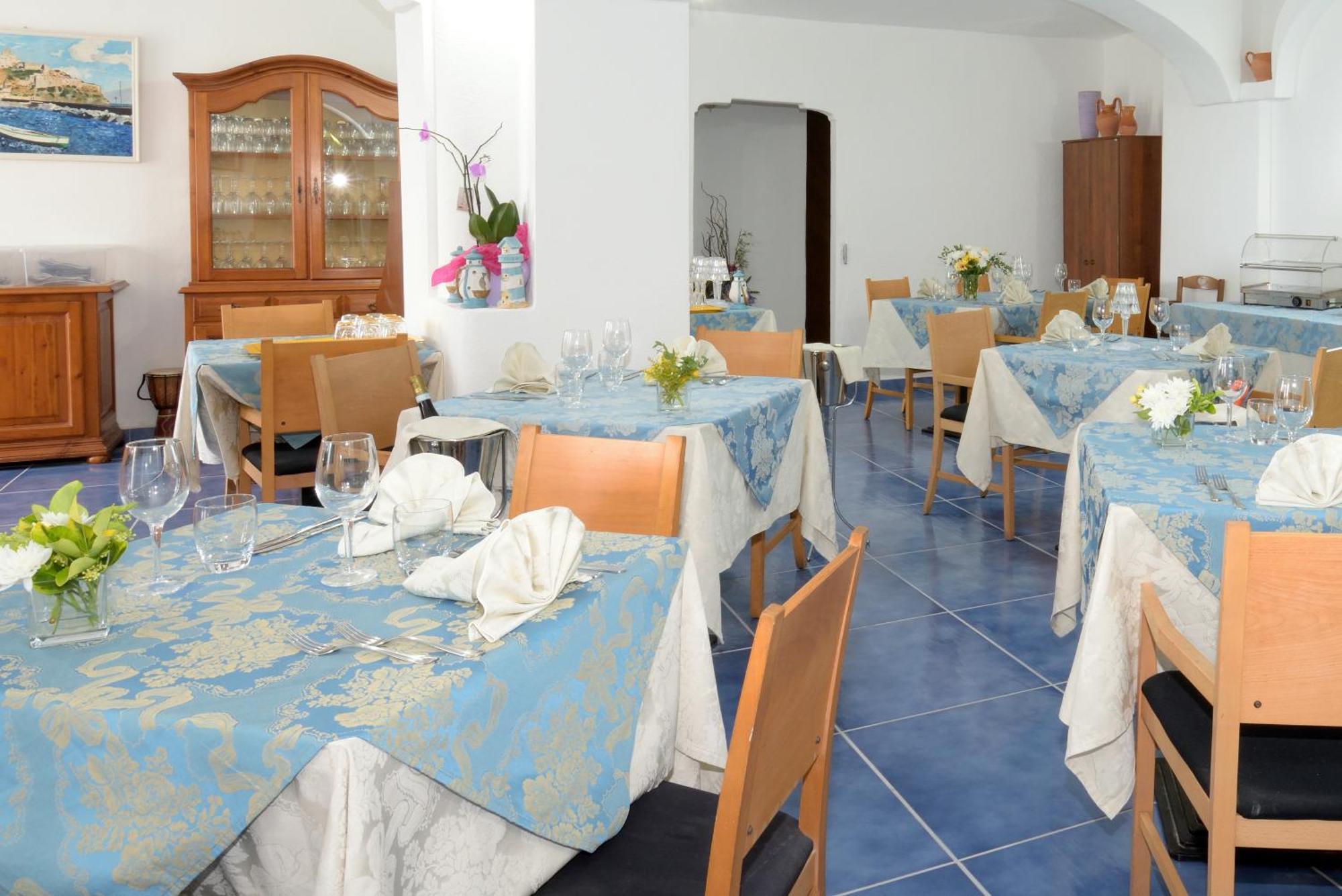 Hotel La Ninfea 이스키아 외부 사진