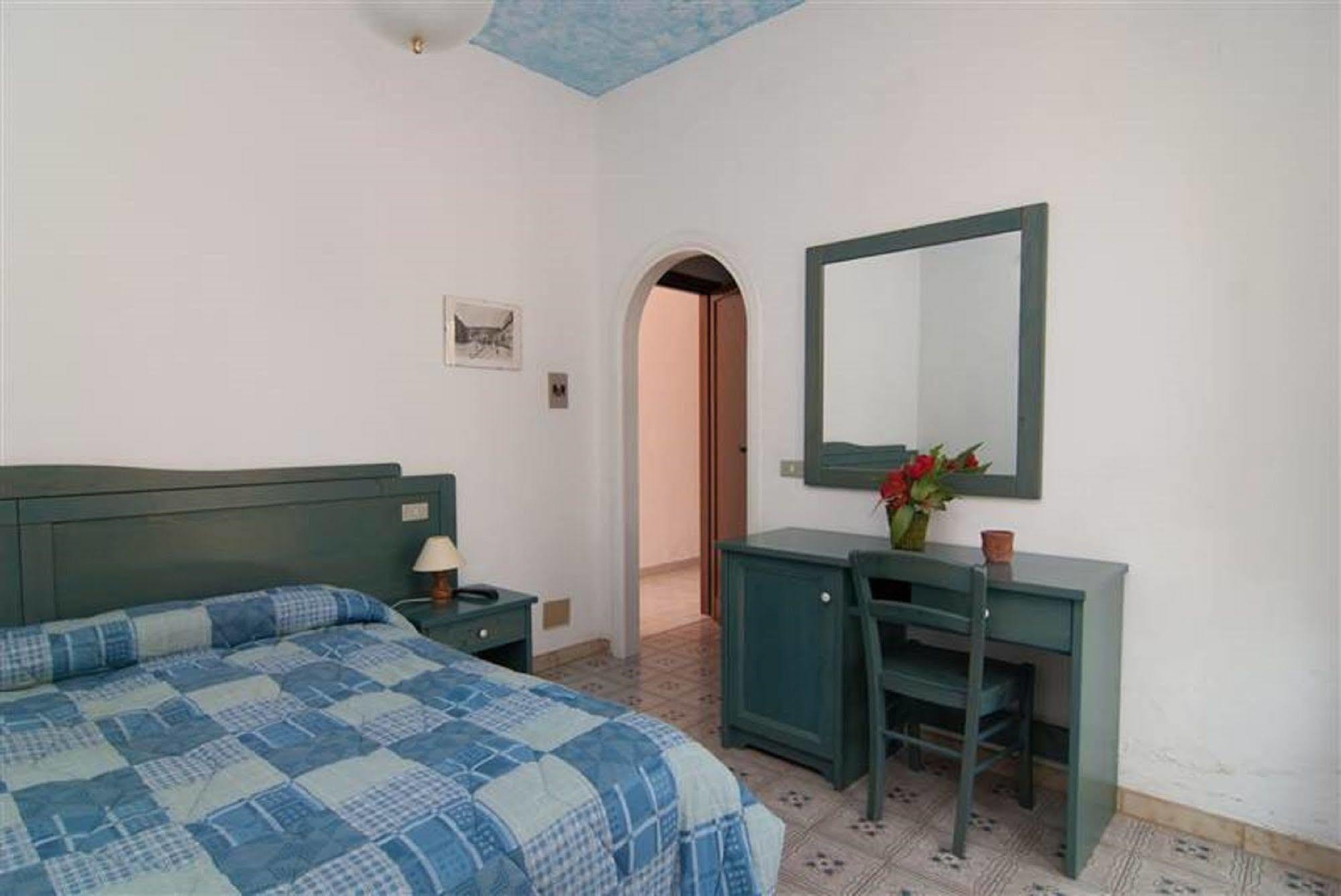 Hotel La Ninfea 이스키아 외부 사진